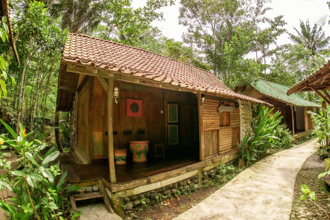 Villa Kampung Ayem Riverside Sleman  Esterno foto